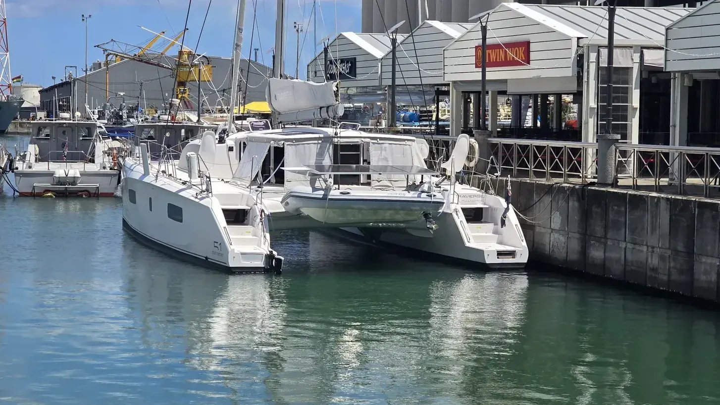 sailing yacht TRAVERSE